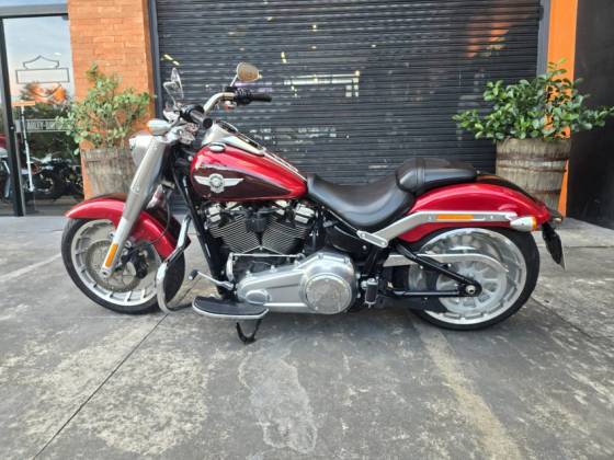 HARLEY-DAVIDSON SOFTAIL FAT BOY 114 